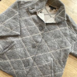 Tahari sweater/coat size Small